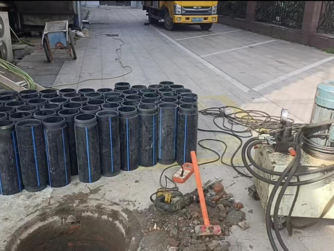 泰山PE置换管厂家 DN315置换管 非开挖管短管置换